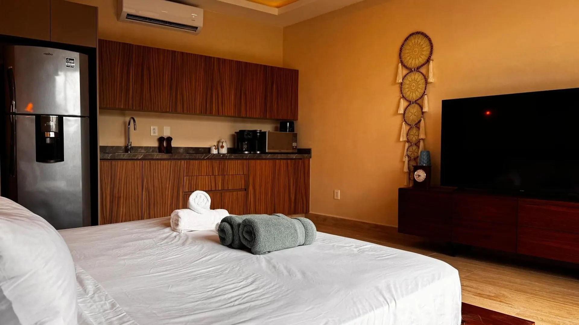 Meraki Luxury Condo By Marea contacts